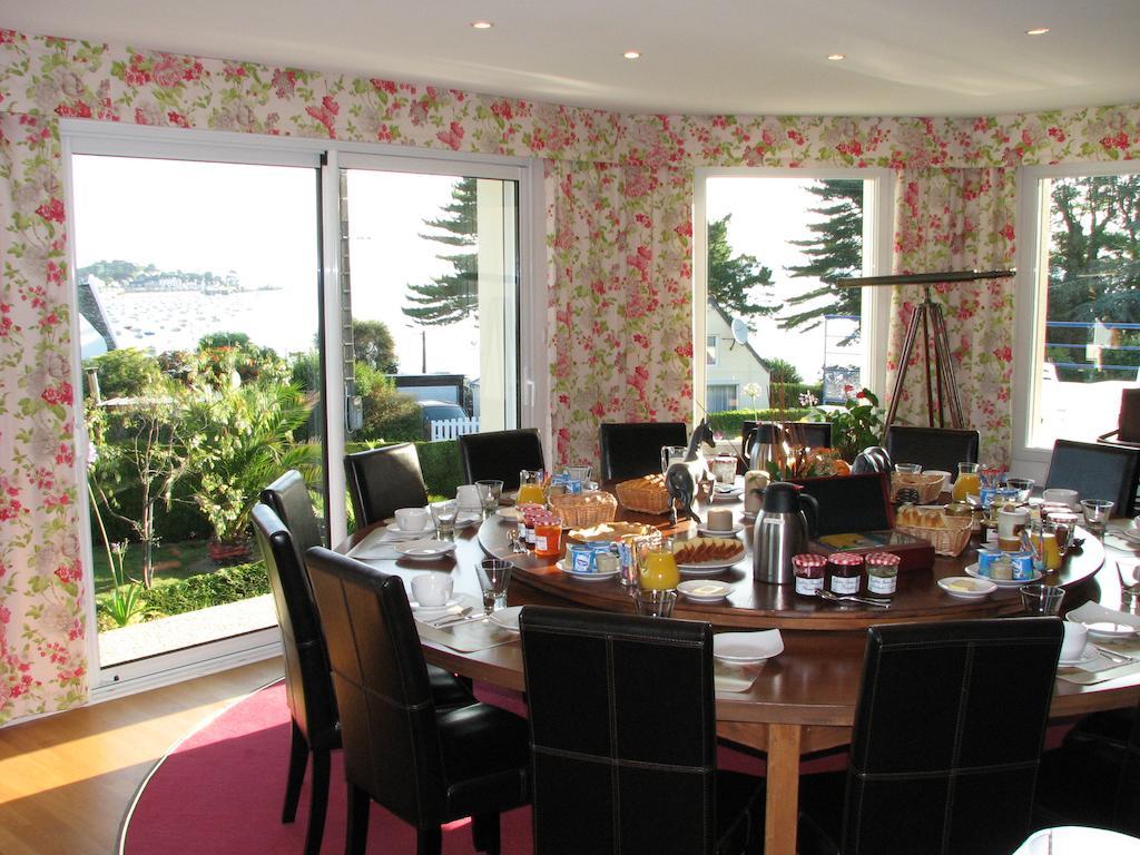 L'Escale Evel Er Ger Bed & Breakfast Locquirec Exterior photo